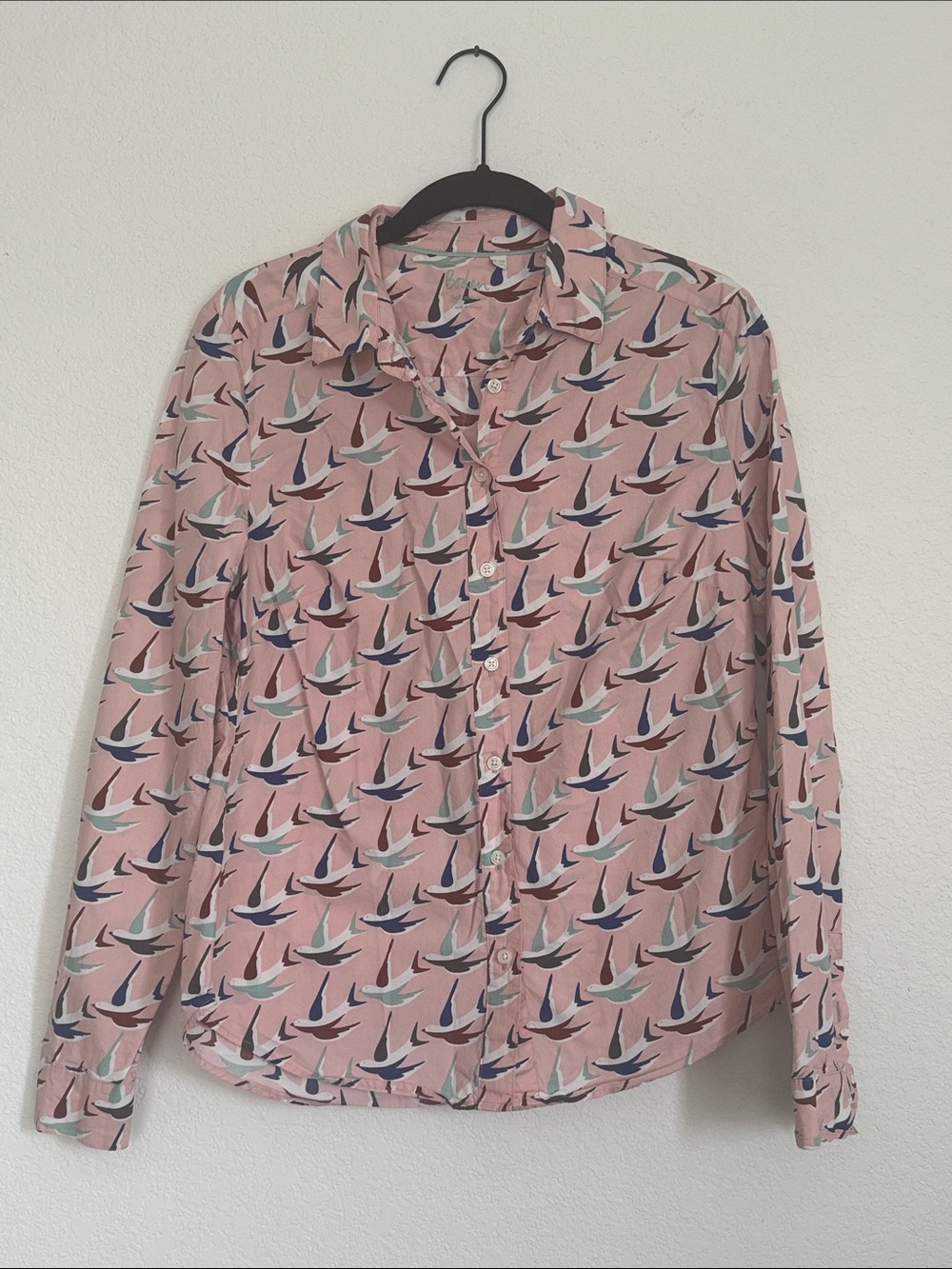 Boden Pink Bird Print  Long-Sleeve Button-Up Shirt - size 6